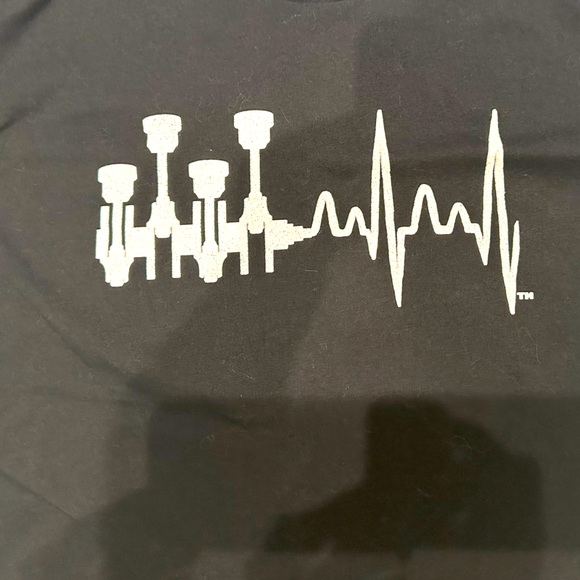 EUC, men’s barbell/heartbeat black and white tee. No sizing: guess it is an XL - Picture 2 of 3